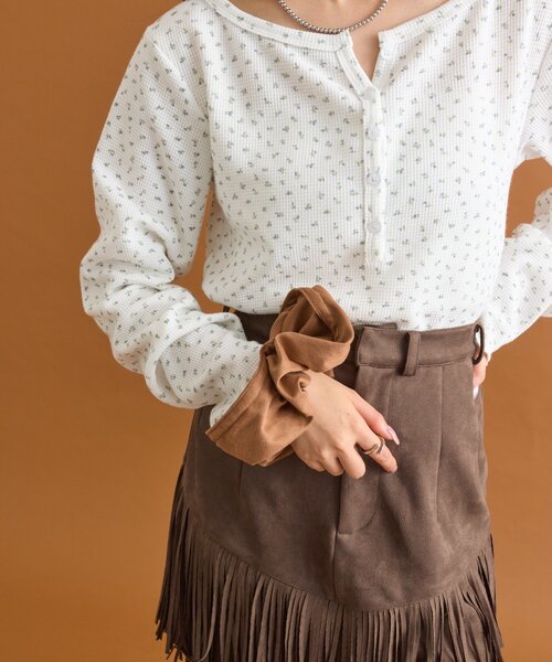 mystic（ミスティック）の「フェイクスウェードシュシュ（シュシュ・レディース・ブラウン/ブラック・ONE SIZE）」の14枚目の写真