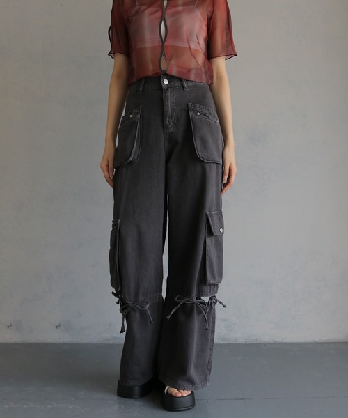 cheriella（シェリエラ）の「【cheriella】フラップポケットカーゴデニムパンツ FLAP POCKET CARGO DENIM PANTS（デニムパンツ・レディース・ブラック/オフホワイト・S/M）」の14枚目の写真