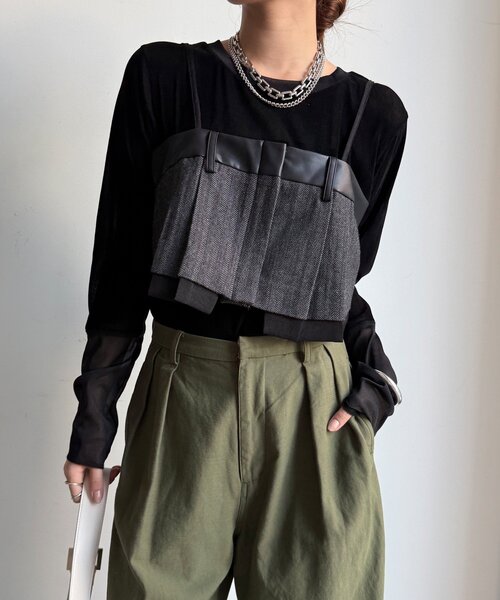 DouDou(ドゥドゥ)の「【WEB限定】フェイクレザー切替ビスチェ(シャツ/ブラウス・レディース・グレー/ブラウン・FREE)」の2枚目の写真