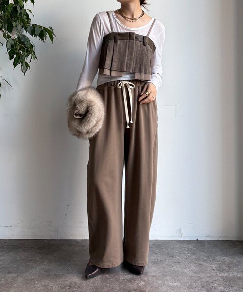 DouDou(ドゥドゥ)の「【WEB限定】フェイクレザー切替ビスチェ(シャツ/ブラウス・レディース・グレー/ブラウン・FREE)」の12枚目の写真