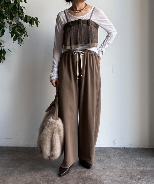 DouDou(ドゥドゥ)の「【WEB限定】フェイクレザー切替ビスチェ(シャツ/ブラウス・レディース・グレー/ブラウン・FREE)」の13枚目の写真