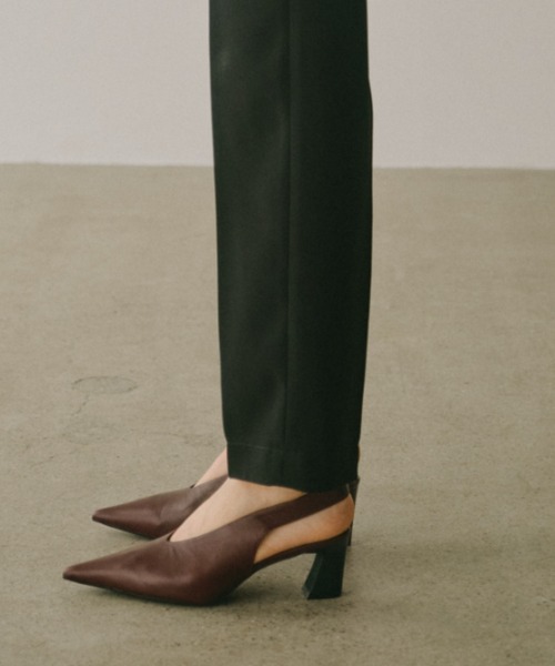 anuans（アニュアンス）の「レザースリングバックパンプス（パンプス・レディース・ブラック/ホワイト系その他/バーガンディー・SMALL/MEDIUM/LARGE）」の8枚目の写真