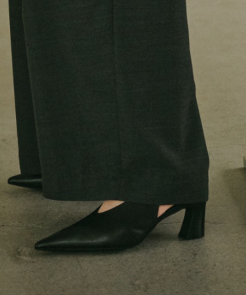 anuans（アニュアンス）の「レザースリングバックパンプス（パンプス・レディース・ブラック/ホワイト系その他/バーガンディー・SMALL/MEDIUM/LARGE）」の15枚目の写真