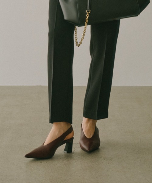 anuans（アニュアンス）の「レザースリングバックパンプス（パンプス・レディース・ブラック/ホワイト系その他/バーガンディー・SMALL/MEDIUM/LARGE）」の4枚目の写真