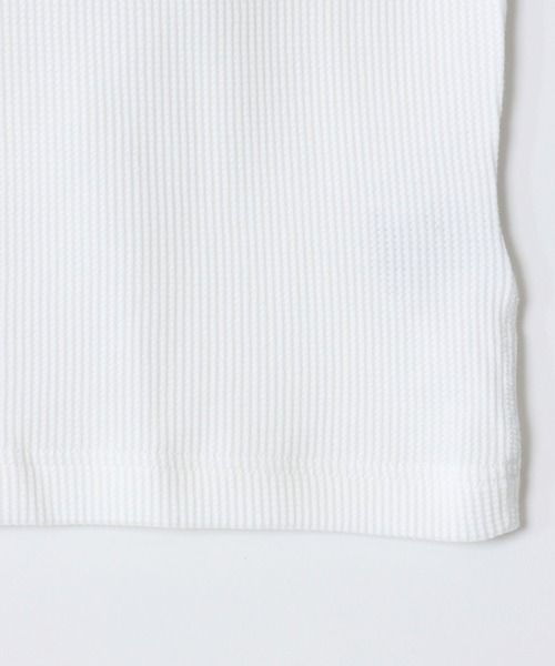 HANES(ヘインズ)の「Hanes/へインズ BEEFY/ビーフィー 無地 ワッフル/サーマル ヘンリーネック 長袖Tシャツ/ロングスリーブTシャツ/1P パックT/レディース メンズ(Tシャツ/カットソー・メンズ・ブラック/グレー/ネイビー/ホワイト・S/M/L/XL)」の21枚目の写真