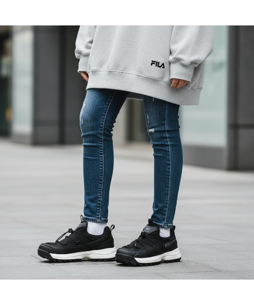 FILA（フィラ）の「DISTORTER ADJUST（スニーカー・レディース・ブラック・26.0cm/24.0cm/25.0cm/25.5cm/23.0cm/24.5cm/22.5cm/23.5cm/22.0cm）」の4枚目の写真