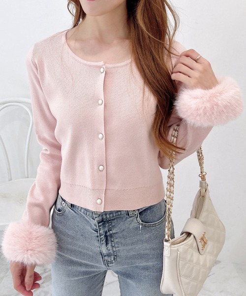 INGNI（イング）の「【WEB限定】袖口エコファーニットカーディガン（カーディガン/ボレロ・レディース・ピンク/ブラック/アイボリー・M）」の3枚目の写真