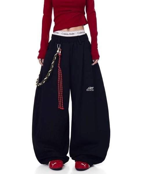 mushwear(マッシュウェア)の「ロープチェーン付き ワイドスウェットパンツ(スウェットパンツ・メンズ・グレー/ブラック・SMALL/MEDIUM/LARGE/X-LARGE)」の10枚目の写真