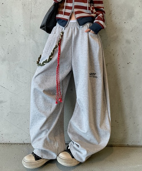 mushwear(マッシュウェア)の「ロープチェーン付き ワイドスウェットパンツ(スウェットパンツ・メンズ・グレー/ブラック・SMALL/X-LARGE/MEDIUM/LARGE)」の8枚目の写真