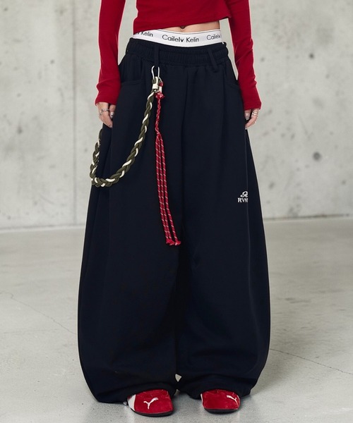 mushwear(マッシュウェア)の「ロープチェーン付き ワイドスウェットパンツ(スウェットパンツ・メンズ・グレー/ブラック・SMALL/X-LARGE/MEDIUM/LARGE)」の16枚目の写真