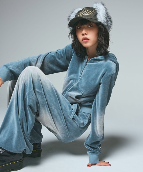 FADED VELOUR COMPACT ZIP UP HOODIE（パーカー）｜X-girl（エックス