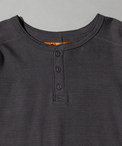 RED KAP（レッドキャップ）の「RED KAP/レッドキャップ 別注 サーマル ヘンリーネック ロングスリーブ Tシャツ（Tシャツ/カットソー・メンズ・チャコールグレー/ブラック/ホワイト/オリーブ・MEDIUM/SMALL/LARGE）」の18枚目の写真