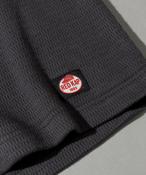 RED KAP（レッドキャップ）の「RED KAP/レッドキャップ 別注 サーマル ヘンリーネック ロングスリーブ Tシャツ（Tシャツ/カットソー・メンズ・チャコールグレー/ブラック/ホワイト/オリーブ・MEDIUM/SMALL/LARGE）」の21枚目の写真
