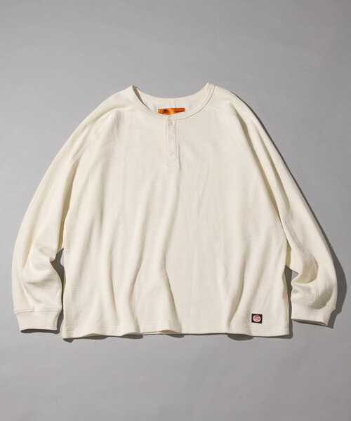 RED KAP（レッドキャップ）の「RED KAP/レッドキャップ 別注 サーマル ヘンリーネック ロングスリーブ Tシャツ（Tシャツ/カットソー・メンズ・チャコールグレー/ブラック/ホワイト/オリーブ・MEDIUM/SMALL/LARGE）」の14枚目の写真