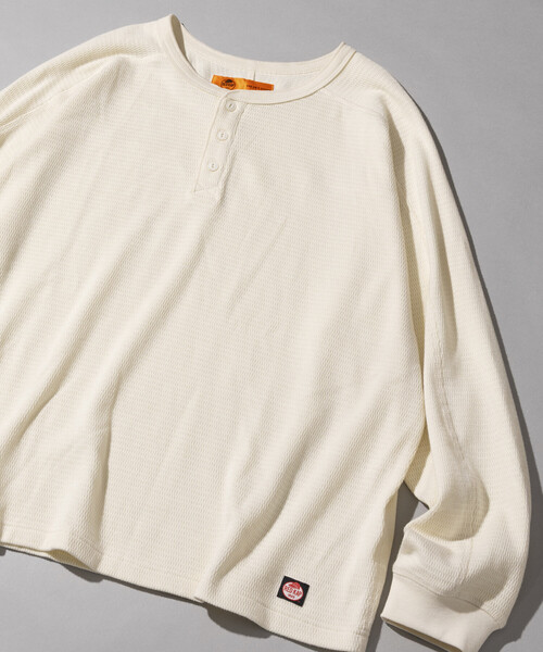 RED KAP（レッドキャップ）の「RED KAP/レッドキャップ 別注 サーマル ヘンリーネック ロングスリーブ Tシャツ（Tシャツ/カットソー・メンズ・チャコールグレー/ブラック/ホワイト/オリーブ・MEDIUM/SMALL/LARGE）」の15枚目の写真