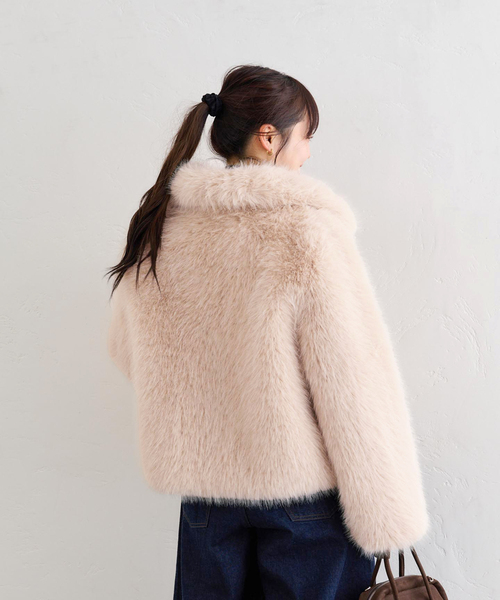 U by SPICK&SPAN(ユーバイスピックアンドスパン)の「HAVELESS/ハブレス HAILEE FAIUX FUR JACKET(その他アウター・レディース・ベージュ系その他・SMALL)」の5枚目の写真