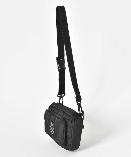 KiU(キウ)の「KiUフロントポケットミニショルダー(ショルダーバッグ・レディース・ブラック/カモフラージュ/グリーン系カモフラージュ・FREE)」の7枚目の写真