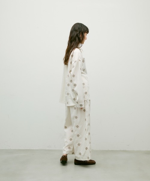 liilu 刺繍　セットアップ　4y LiiLu ドイツのハンドメイド子供服- Little Lemonade Days