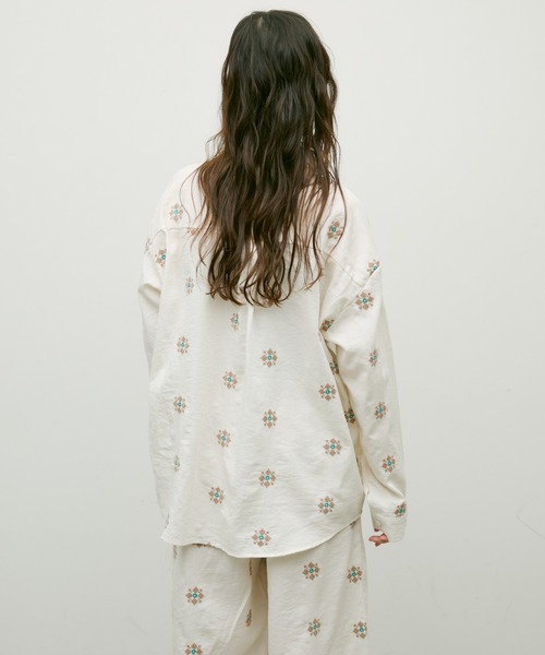 liilu 刺繍　セットアップ　4y liilu 刺繍 セットアップ 4y liilu 刺繍 セットアップ 4y