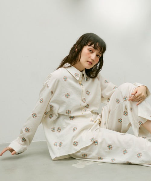 liilu 刺繍　セットアップ　4y LiiLu ドイツのハンドメイド子供服- Little Lemonade Days