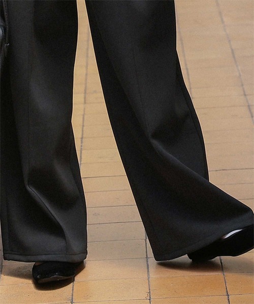 titivate(ティティベイト)の「裏起毛センタープレスワイドパンツ(その他パンツ・レディース・アイボリー/キャメル/ネイビー/ブラック・L/S/M)」の13枚目の写真