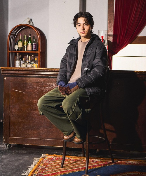 niko and...（ニコアンド）の「ショート中綿フードブルゾン（ブルゾン・メンズ・レッド/グリーン/ブラック・MEDIUM/LARGE）」の4枚目の写真