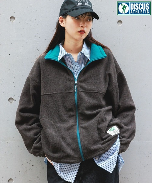 DISCUS ATHLETIC（ディスカス　アスレチック）の「＜DISCUS/ディスカス＞フリースZIPジャケット（スウェット・レディース・ライトブルー/ネイビー/ダークグレー/その他4・MEDIUM/LARGE/X-LARGE）」の2枚目の写真