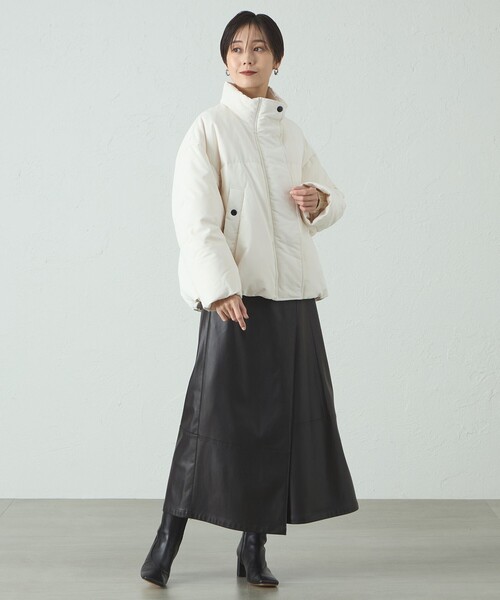 CAST:（キャストコロン）の「【着回し抜群/イージーケア】フェイクレザースカート（スカート・レディース・ブラック/ブラウン系その他5・L/S/M）」の3枚目の写真