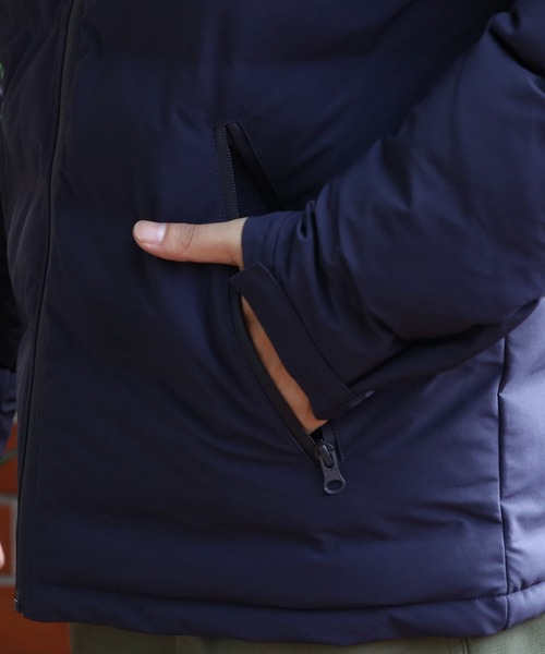 ８(eight)（エイト）の「ダウン混シームレスジャケット（ダウンジャケット/コート・メンズ・チャコールグレー/ブラック/ネイビー・SMALL/MEDIUM/LARGE/XX-LARGE/X-LARGE）」の22枚目の写真