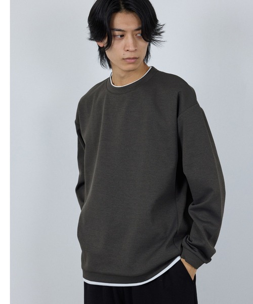 URBAN COLLECTION（アーバンコレクション）の「URBAN COLLECTION Air Smoosy 全方向ストレッチ フェイククルートレーナー（スウェット・メンズ・チャコールグレー/ブラウン/ライトグレー/パープル・XL/L/M/S）」の2枚目の写真