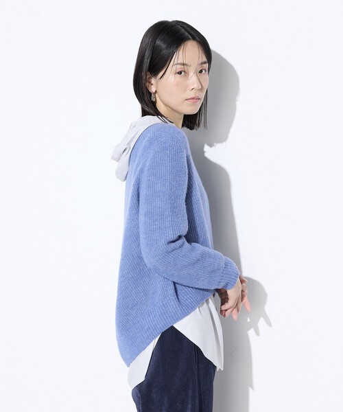 Gabardine K.T（ギャバジンケーティー）の「ウールタムヤーン  マシュマロニット（ニット/セーター・レディース・ブルー/キナリ/ネイビー/グレー・9号）」の8枚目の写真