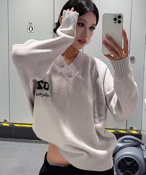 専用❤みかん♥暖か♥大人サイズ☆Wボア★ネックウォーマー⭐ココア＆グレージュ♥ セール】【新作】アシンメトリーVネックアルファベット刺繍セーター