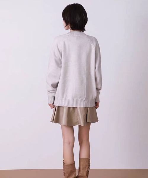 専用❤みかん♥暖か♥大人サイズ☆Wボア★ネックウォーマー⭐ココア＆グレージュ♥ セール】【新作】アシンメトリーVネックアルファベット刺繍セーター