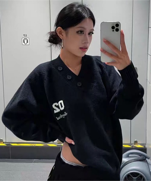 専用❤みかん♥暖か♥大人サイズ☆Wボア★ネックウォーマー⭐ココア＆グレージュ♥ セール】【新作】アシンメトリーVネックアルファベット刺繍セーター