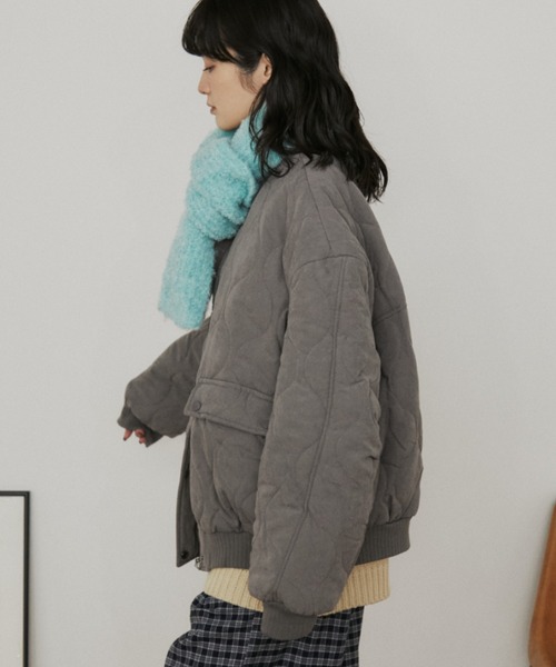 MERLOT（メルロー）の「ドライタッチ中綿キルティングバルーンブルゾン（ブルゾン・レディース・ベージュ/グレー・FREE）」の7枚目の写真