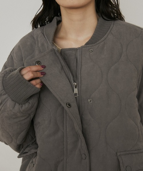 MERLOT（メルロー）の「ドライタッチ中綿キルティングバルーンブルゾン（ブルゾン・レディース・ベージュ/グレー・FREE）」の17枚目の写真