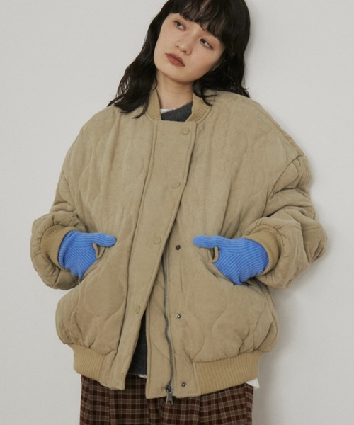 MERLOT（メルロー）の「ドライタッチ中綿キルティングバルーンブルゾン（ブルゾン・レディース・ベージュ/グレー・FREE）」の18枚目の写真