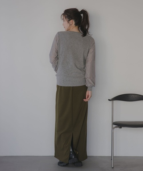 slattgir(スラットジール)の「高身長 袖レースニットプルオーバー(トールサイズ)Essenave(ニット/セーター・レディース・ブラック/杢グレー/モカ・TM/TL/TLL/T3L/T5L/T4L)」の7枚目の写真