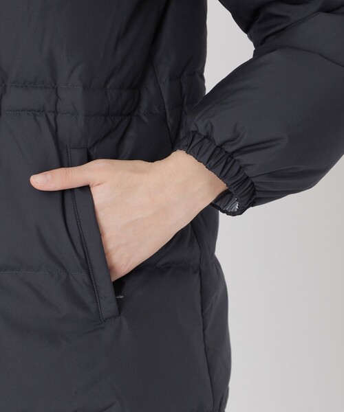 BLUE LABEL CRESTBRIDGE(ブルーレーベルクレストブリッジ)の「【10th ANNIVERSARY】【はっ水】ストレッチタフタリバーシブルダウンコート(ダウンジャケット/コート・レディース・ネイビー/ベージュ/ブラック・36/38/40)」の17枚目の写真