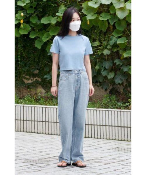 MUSINSA STANDARD WOMAN（ムシンサスタンダードウーマン）の「ウィメンズクルーネッククロップTシャツ[スカイブルー]（Tシャツ/カットソー・レディース・その他・SMALL/MEDIUM/LARGE/X-LARGE/X-SMALL）」の8枚目の写真