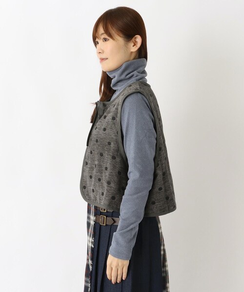 one'sterrace（ワンズテラス）の「ドットジャカードベスト（ベスト・レディース・グレー系4/ブラック系8・02）」の5枚目の写真