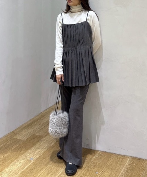 STYLEMIXER(スタイルミキサー)の「2WAYウォッシャブルハイネックオープンニット(ニット/セーター・レディース・ブラック/グレー/ホワイト/ライトカーキ・FREE)」の2枚目の写真