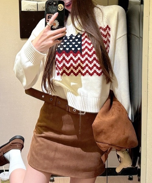 SHEENA（シーナ）の「フラッグロゴショート丈ニットプルオーバー（ニット/セーター・レディース・ネイビー/オフホワイト・M）」の11枚目の写真