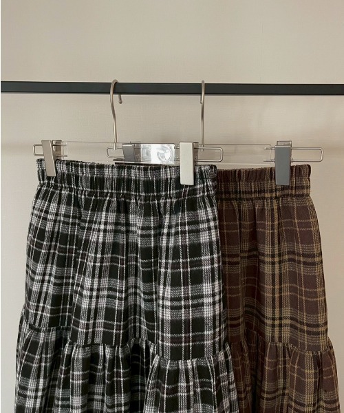 AMAIL（アマイル）の「Flare Check Skirt（スカート・レディース・ブラック/ブラウン・FREE）」の13枚目の写真
