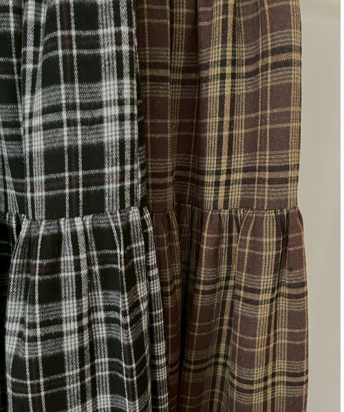 AMAIL（アマイル）の「Flare Check Skirt（スカート・レディース・ブラック/ブラウン・FREE）」の14枚目の写真