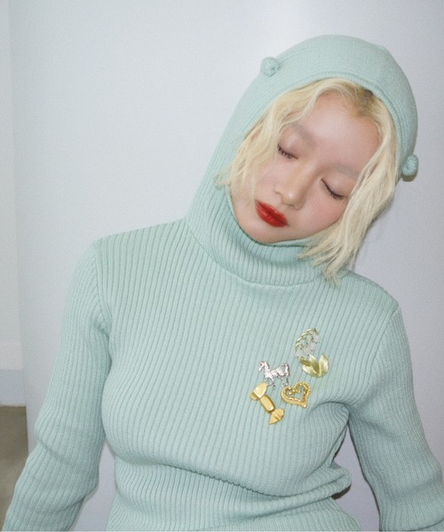 musubore(ムスボレ)の「knit hoodie with ears / 耳付きニットフーディー(ニット/セーター・レディース・ブラック/ベージュ/ライトグリーン・FREE)」の22枚目の写真