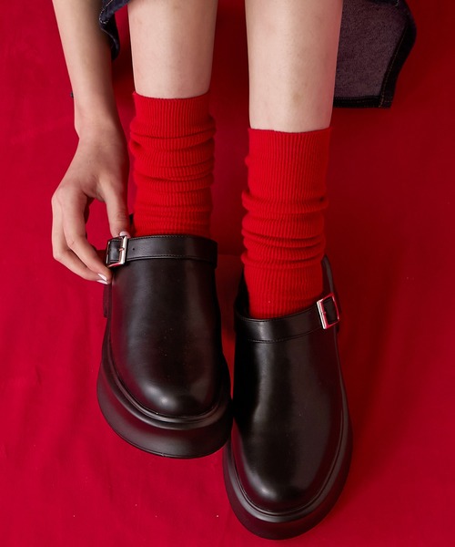 BONLECILL Marche(ボンルシールマルシェ)の「【BONLECILL Marche】ボリュームソールクロッグサボシューズ(スリッポン・レディース・ブラウン/ブラック・M/S/XL/L)」の1枚目の写真