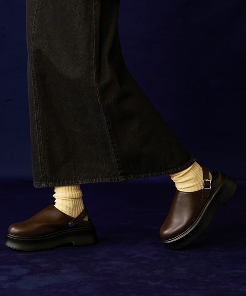 BONLECILL Marche(ボンルシールマルシェ)の「【BONLECILL Marche】ボリュームソールクロッグサボシューズ(スリッポン・レディース・ブラウン/ブラック・M/S/XL/L)」の11枚目の写真