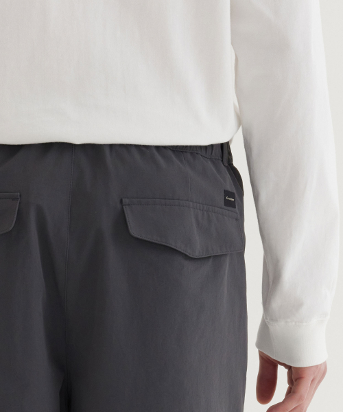 COVERNAT(カバーナット)の「レギュラーナイロンイージーパンツ チャコール(その他パンツ・レディース・その他・SMALL/MEDIUM/LARGE/X-LARGE/XX-LARGE)」の8枚目の写真