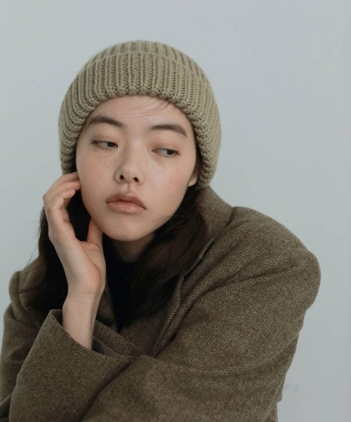 anuke（アンヌーク）の「anuke Lowgauge Knit Cap（ニットキャップ/ビーニー・レディース・ライトグレー/ブラック/ベージュ・FREE）」の4枚目の写真